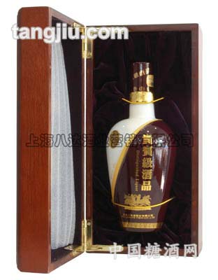 五糧液 52度 貴賓級酒品（木盒）